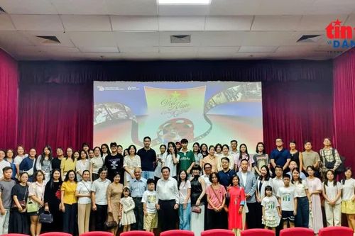 Từ 'Madame Bình' đến nguồn cảm hứng cho thế hệ trẻ