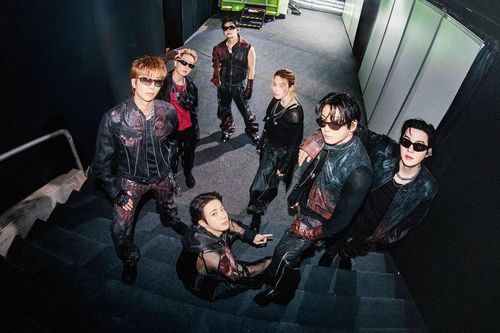BTS được cảnh sát Chile khen ngợi giữa vụ bắt giữ 15 người gần sân vận động