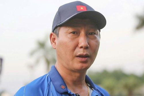 Quyết định khó tin khi HLV Kim Sang Sik trở về Hàn Quốc