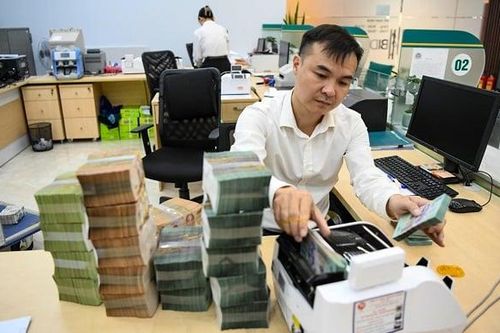 NHNN yêu cầu giảm lãi suất huy động tối thiểu 0,5%/năm
