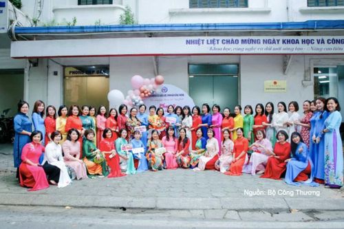Bộ Công Thương triển khai phong trào thi đua 'Xây dựng người Phụ nữ Việt Nam thời đại mới'