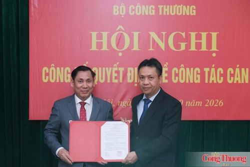 Giao Quyền Viện trưởng Viện Nghiên cứu Thiết kế chế tạo máy nông nghiệp