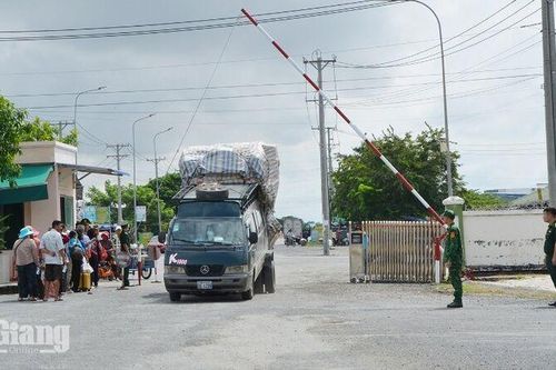 Cửa khẩu quốc tế Khánh Bình tăng cường kết nối giao thương