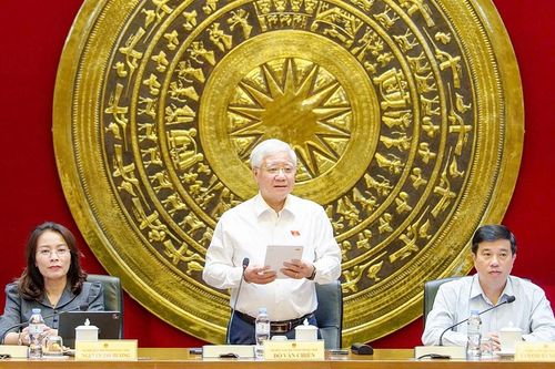 Đoàn đại biểu Quốc hội thành phố Bắc Ninh đóng góp nhiều ý kiến tâm huyết vào các dự án luật