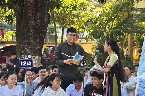 Đà Nẵng: 20.000 thanh niên, học sinh tham gia hành trình 'Tuổi trẻ với biển đảo quê hương'