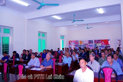 60 già làng, trưởng họ được bồi dưỡng kiến thức quốc phòng, an ninh