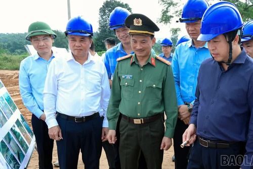 Thường trực Tỉnh ủy kiểm tra tiến độ triển khai hai khu công nghiệp tại Gia Phú
