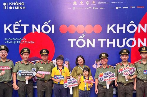 Lâm Đồng phát động chiến dịch 'Không Một Mình - Kết nối không tổn thương'