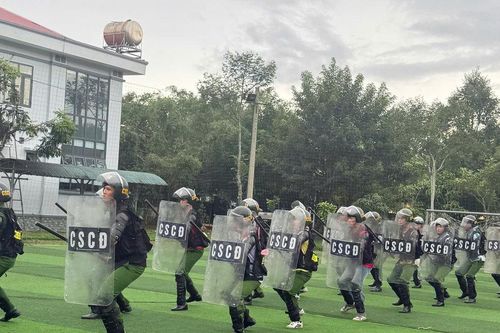 Xây dựng Trại giam Đắk P'lao vững mạnh từ nền tảng tổ chức Đảng