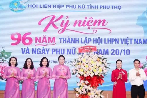 Tôn vinh phụ nữ khởi nghiệp sáng tạo xanh, lan tỏa “Hương sắc Đất Tổ”