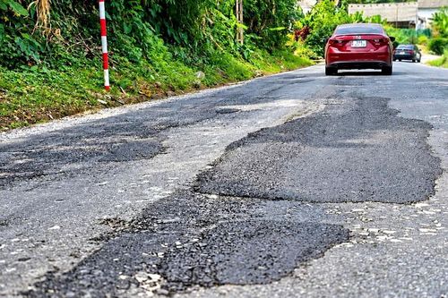 Lào Cai: Chi hơn 33 tỷ đồng sửa chữa quốc lộ 70 xuống cấp