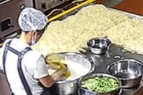 Án chung thân cho chủ trường mẫu giáo trộn sơn chứa chì vào thức ăn trẻ em