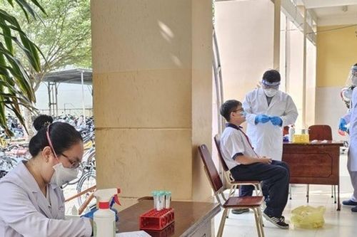 TP.Hồ Chí Minh: Chùm 4 ca não mô cầu được kiểm soát, học sinh tiếp tục đến trường