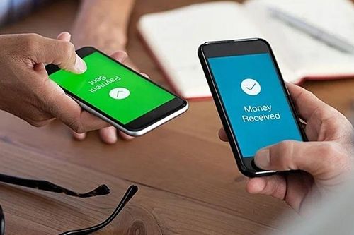 Ông Hoàng Đăng Thúy ở Bắc Ninh chuyển 220 triệu đồng vào tài khoản anh Phạm Văn Định tại Thanh Hóa, công an vào cuộc xác minh