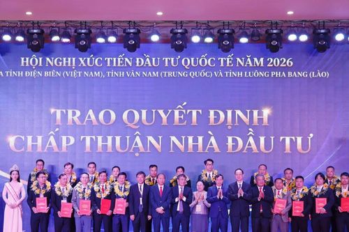 Điện Biên trao quyết định đầu tư cho 20 doanh nghiệp
