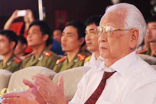 Trần Trọng Tân người gieo hạt đổi mới tư duy:  Bài 3: Lửa thử vàng - từ lao tù Côn Đảo đến đất bạn Campuchia