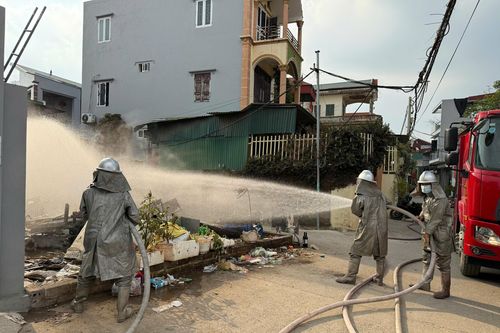 Nghi ngộ độc khí ở Hà Nội, 42 người nhập viện