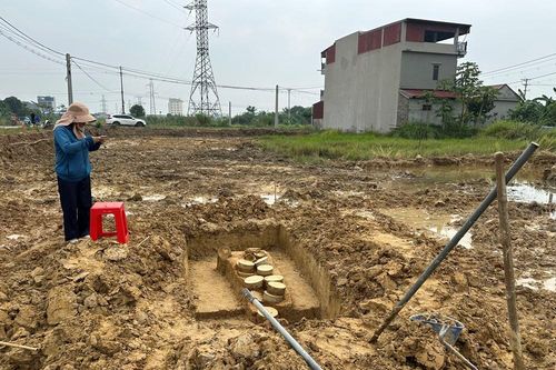 Cống hiến thầm lặng của những người phụ nữ giữ 'hồn' di sản