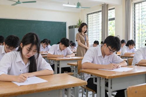 Sẽ ra đề kiểm tra chung cho một số môn lớp cuối cấp