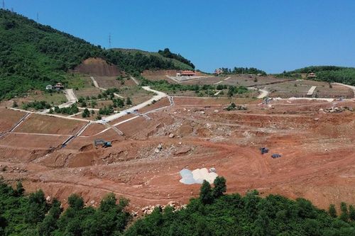 Dự án hạ tầng nghĩa trang trên đèo Phú Gia sắp hoàn thành