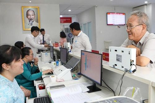 Thời hạn bảo lưu phụ cấp chức vụ sau sắp xếp đơn vị sự nghiệp