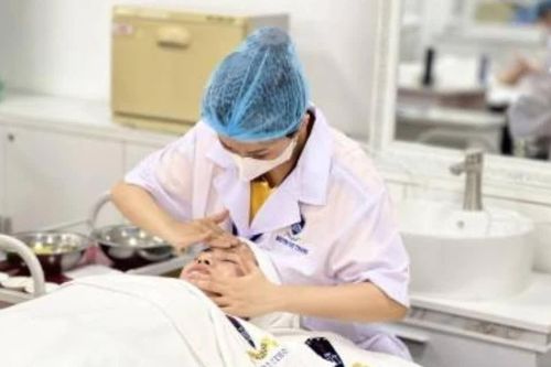 Chuẩn hóa giáo viên nghề, chú trọng thực hành và kỹ năng xanh