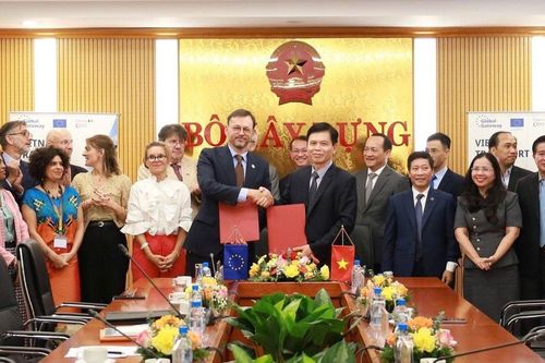 Việt Nam và AFD đẩy mạnh hợp tác, phát triển giao thông bền vững