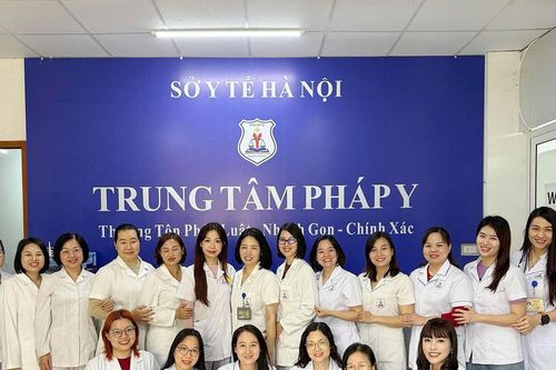 'Bóng hồng' pháp y