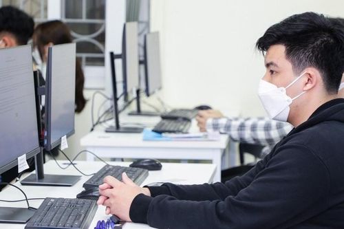 Bộ GD-ĐT cho phép các trường THCS và THPT kiểm tra định kỳ trên máy tính