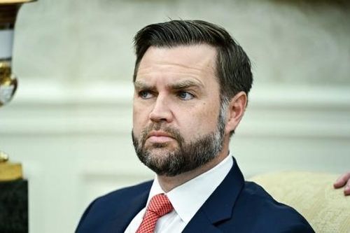 Phó Tổng thống Mỹ từ chối gọi Ukraine là 'đồng minh'