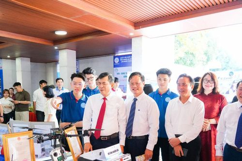 Khai mạc Ngày hội Khởi nghiệp sáng tạo tỉnh Nghệ An mở rộng năm 2026
