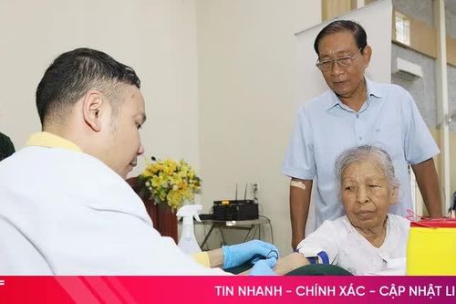 Hà Tĩnh tổ chức thu nhận hơn 1.400 mẫu ADN thân nhân liệt sĩ đợt 2