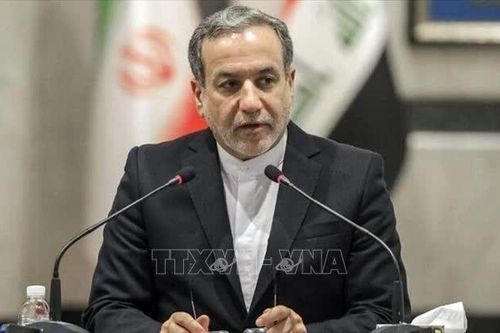 Những nút thắt trong đề xuất mở lại eo biển Hormuz của Iran