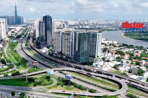 Khơi thông động lực tăng trưởng cuối năm cho TP Hồ Chí Minh