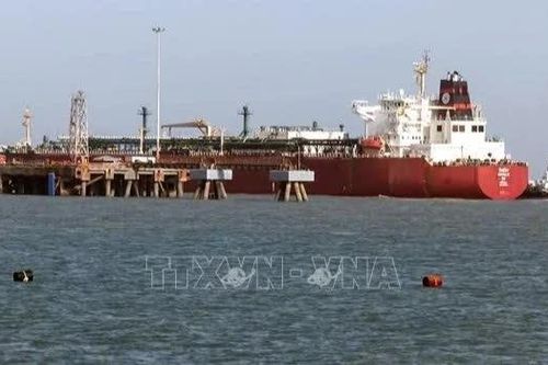 Giới chuyên gia: Eo biển Hormuz có thể trở nên 'dư thừa' trong 5 năm tới