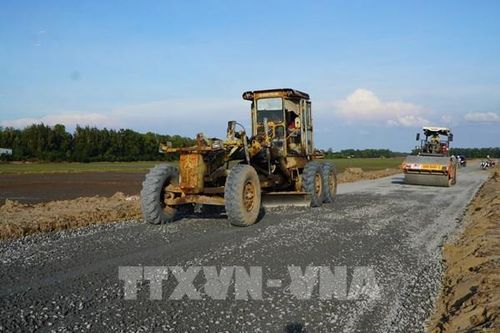 Vì sao tuyến đường gần 45 km ở Đồng Tháp chậm tiến độ?