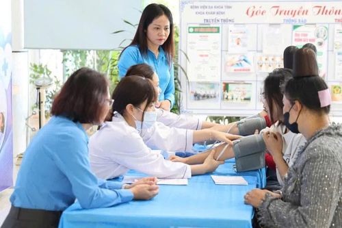 Sơn La: Khám tầm soát ung thư miễn phí cho 200 nữ công nhân