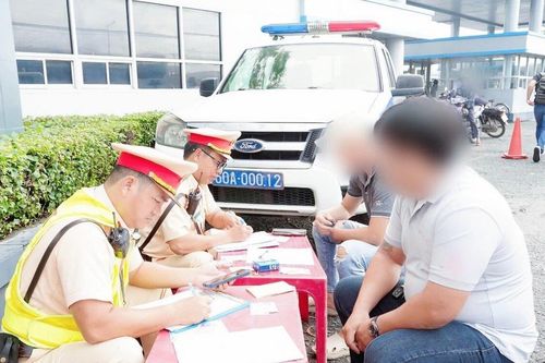 Tăng cường xử lý nghiêm vi phạm an toàn giao thông
