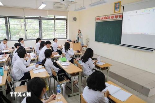 Hà Nội: Trường công lập chất lượng cao được thu tối đa những khoản nào?