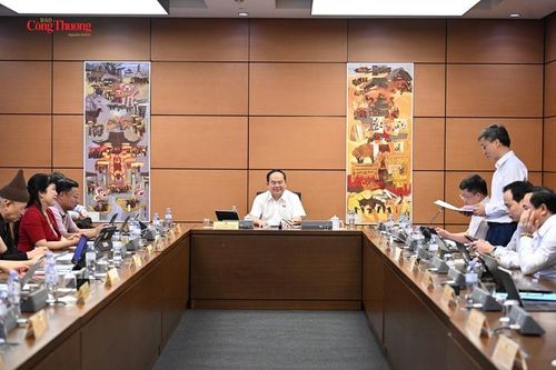 Trao quyền ký thỏa thuận quốc tế cho cấp xã: Cần kiểm soát chặt rủi ro pháp lý