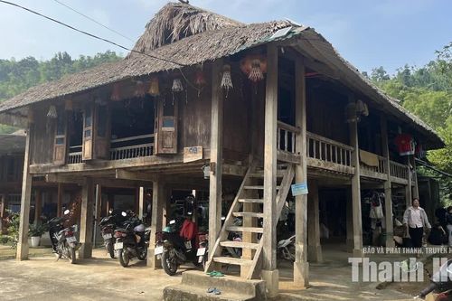 Từ nếp nhà sàn truyền thống đến điểm du lịch cộng đồng
