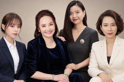 Thế hệ ái nữ Việt từ Harvard, Oxford về cầm lái tập đoàn nghìn tỷ trong chu kỳ kinh tế mới