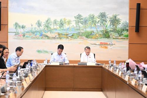 Thủ tướng Lê Minh Hưng: Kiểm soát chặt giá nhà ở xã hội, không để tăng giá bất hợp lý