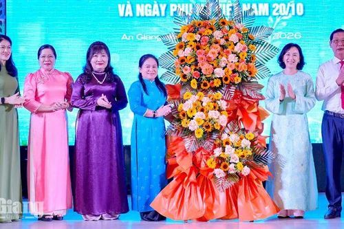 An Giang phát động chương trình “Mẹ đỡ đầu” giai đoạn 2026-2031