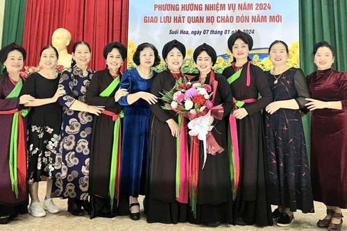 Phía sau thành công của các nữ nghệ nhân
