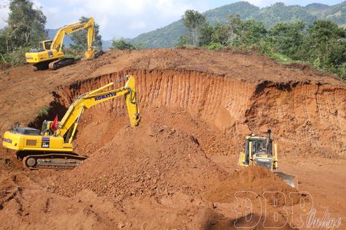 Đồng thuận lòng dân mở đường cao tốc