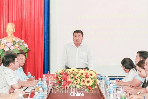 Trưởng Ban Tuyên giáo Tỉnh ủy Võ Hoàn Hải làm việc với Đảng ủy 3 xã khu vực Khánh Vĩnh