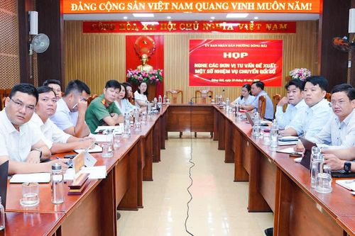 Giới thiệu các giải pháp chuyển đổi số phục vụ công tác quản lý, điều hành tại phường Đông Hải