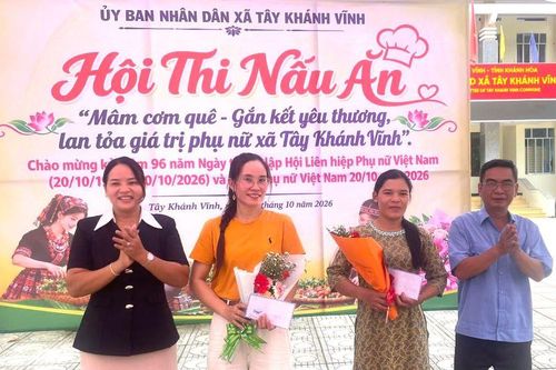 Xã Tây Khánh Vĩnh tổ chức hội thi nấu ăn kỷ niệm Ngày Phụ nữ Việt Nam