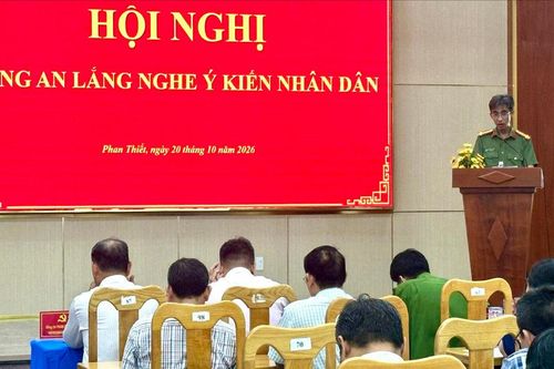 Hội nghị 'Công an lắng nghe ý kiến nhân dân' tại Phan Thiết